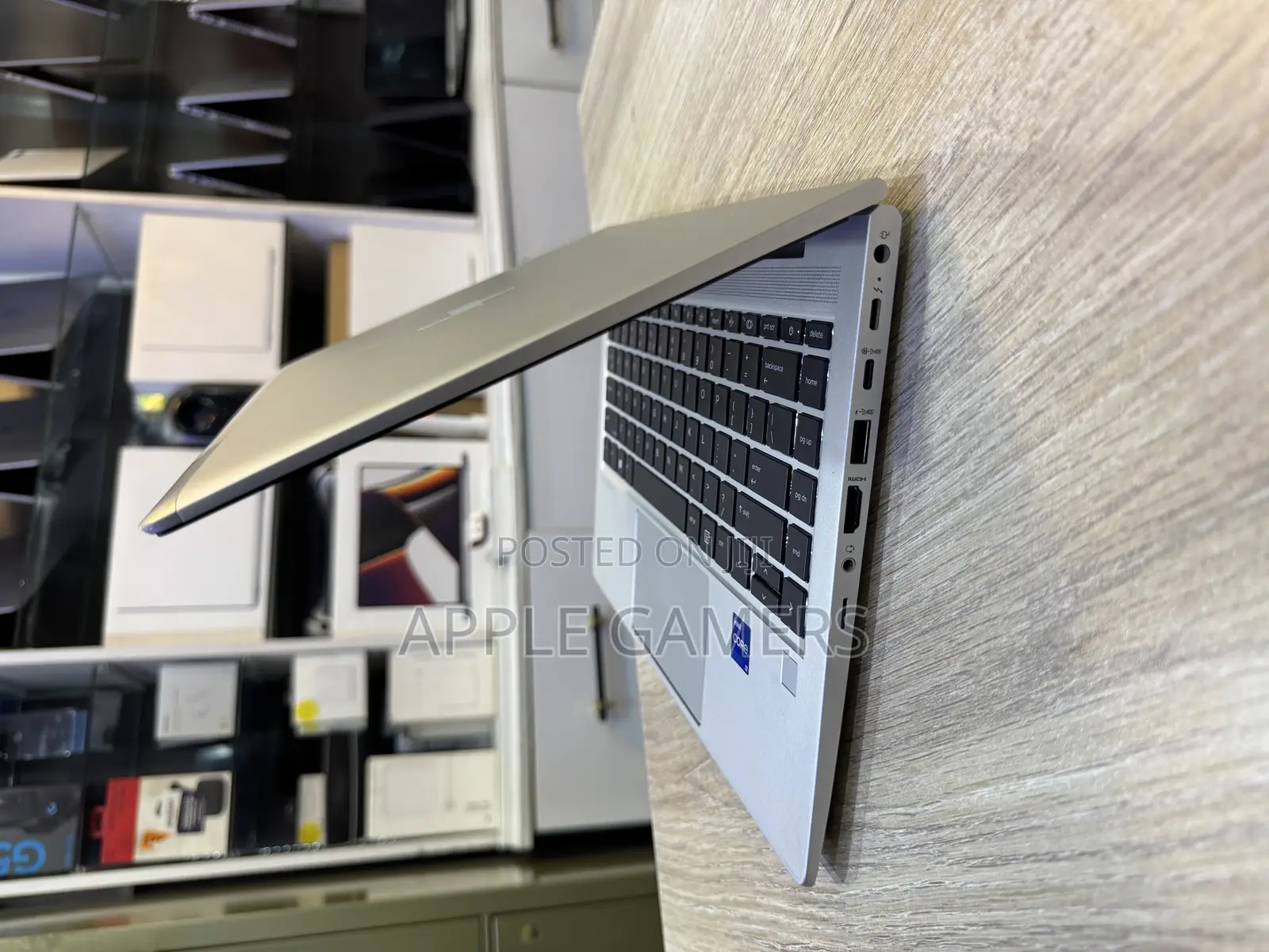 Laptop HP EliteBook 640 G10 16GB Intel Core i7 SSD 1T