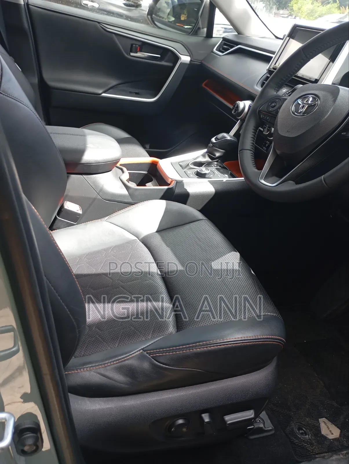 Toyota RAV4 2019 Green