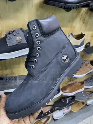Classic 6 Inch Timberland Boots ( O.G )