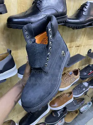 Classic 6 Inch Timberland Boots ( O.G )
