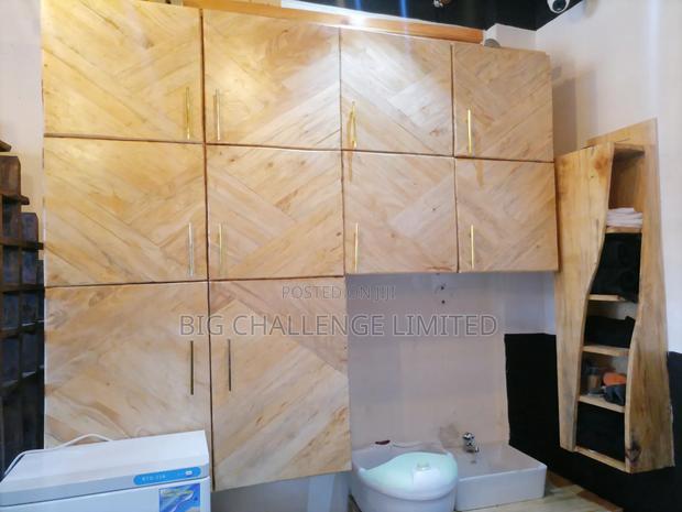 Elegant Interior Fit-Out - thumbnail 9