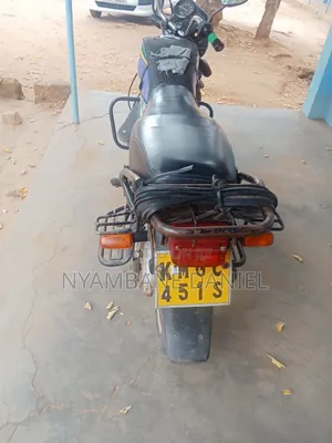Honda CBR 2021 Blue