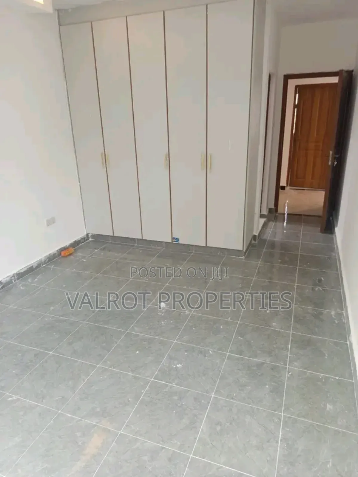 4bdrm Bungalow in Matasia for sale