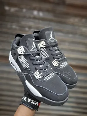 Jordan 4 Basketball in Black and White Colourway