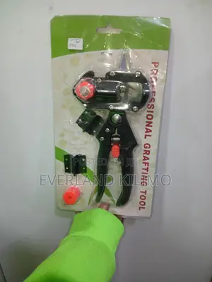 Professional Gardening Pruning Tool Set