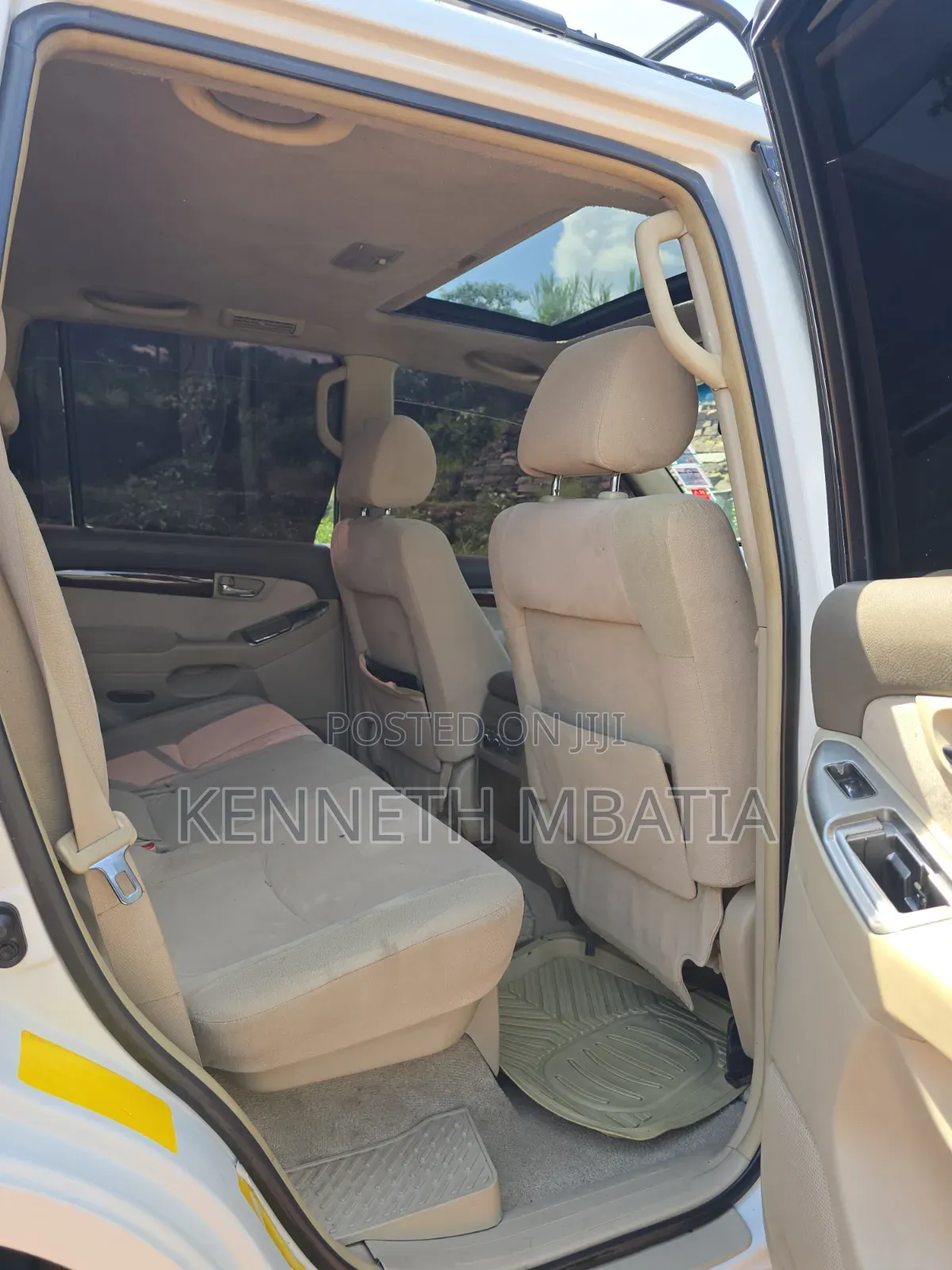 Toyota Land Cruiser Prado 2004 White