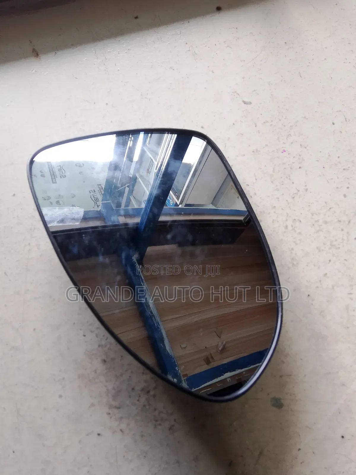 Mirror Lens Left Hand Kia Rio 2012 (Genuine Brand)