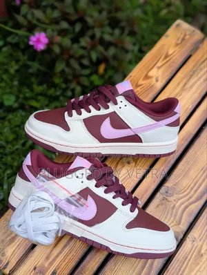 Dunk Low Retro PRM "Valentine's Day 2023",