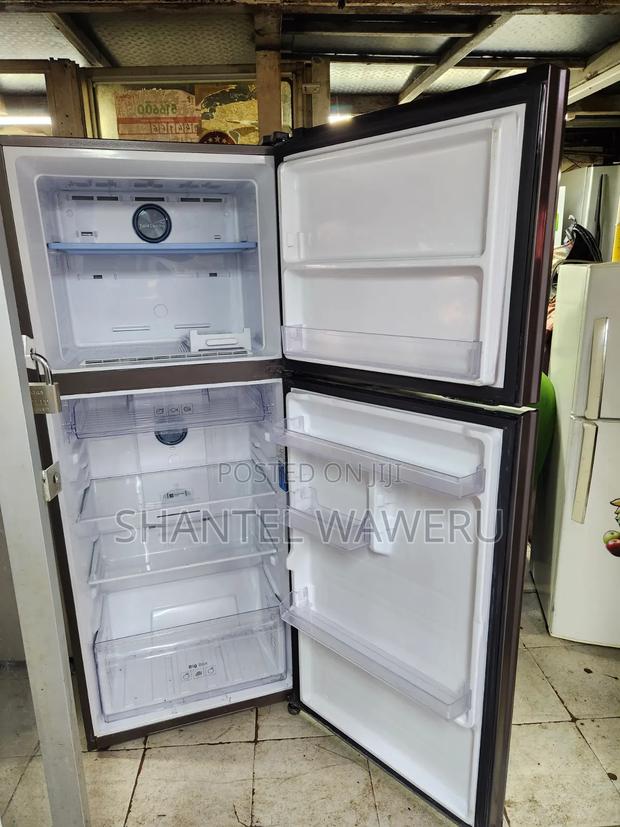 Samsung Big Double Door Refrigerator - thumbnail 2