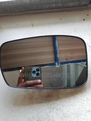 Side Mirror Lens Left Hyundai Sonata 2010 (Genuine)