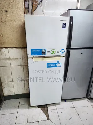 White Samsung Digital Inverter 300litres
