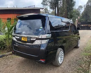 Toyota Vellfire 2014 Black