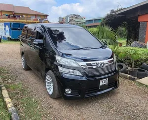 Toyota Vellfire 2014 Black