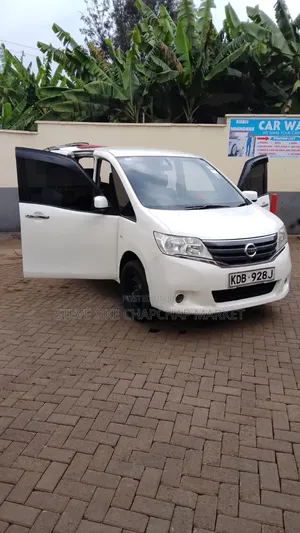 Nissan Serena 2013 White