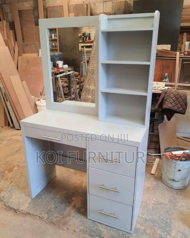 Dressers; Teens White Vanity Dressing Table With Led Lights - thumbnail 8