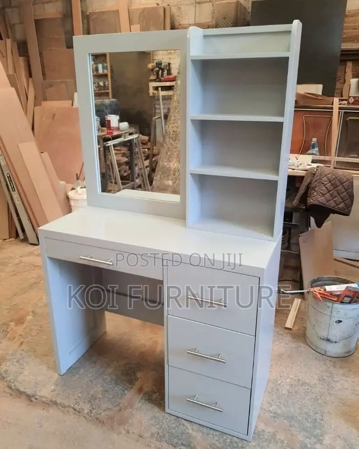 Dressers; Teens White Vanity Dressing Table With Led Lights