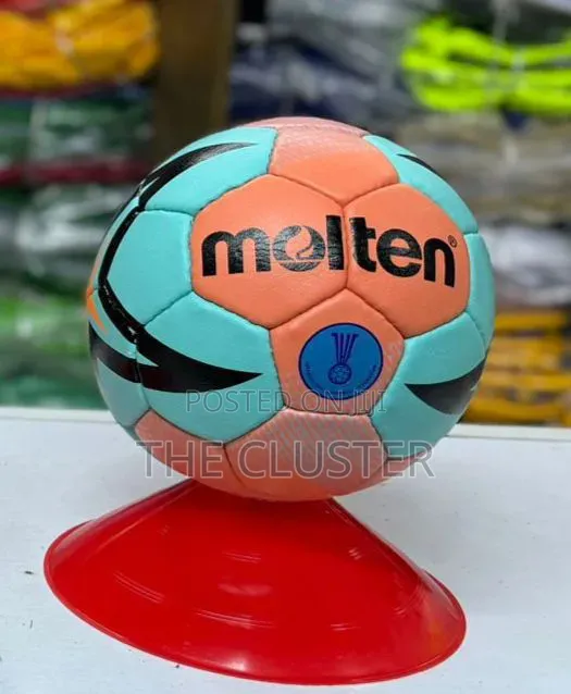 Molten Official Handball