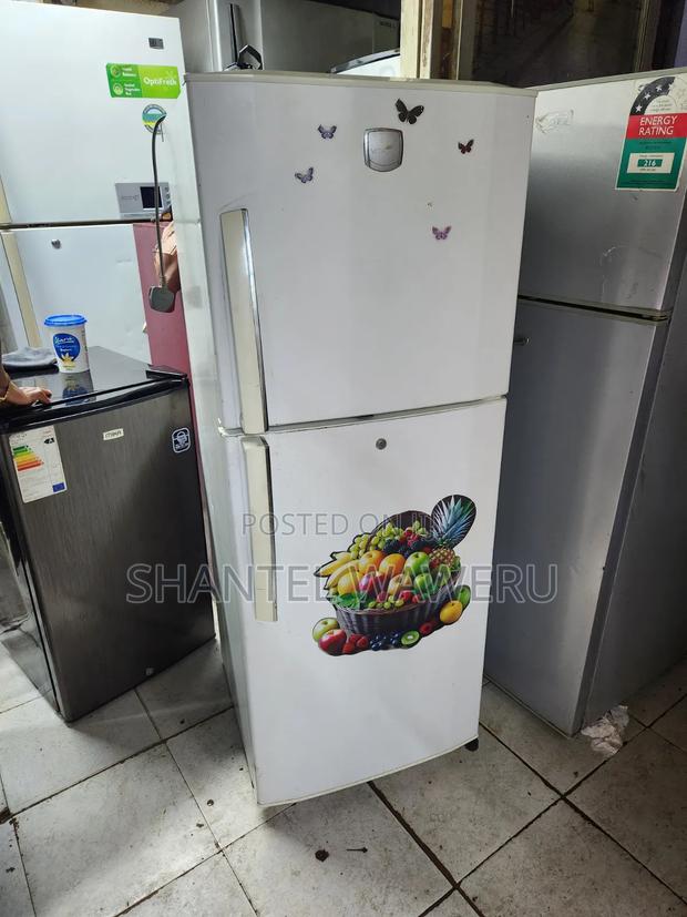 White Double Fridge 280litres