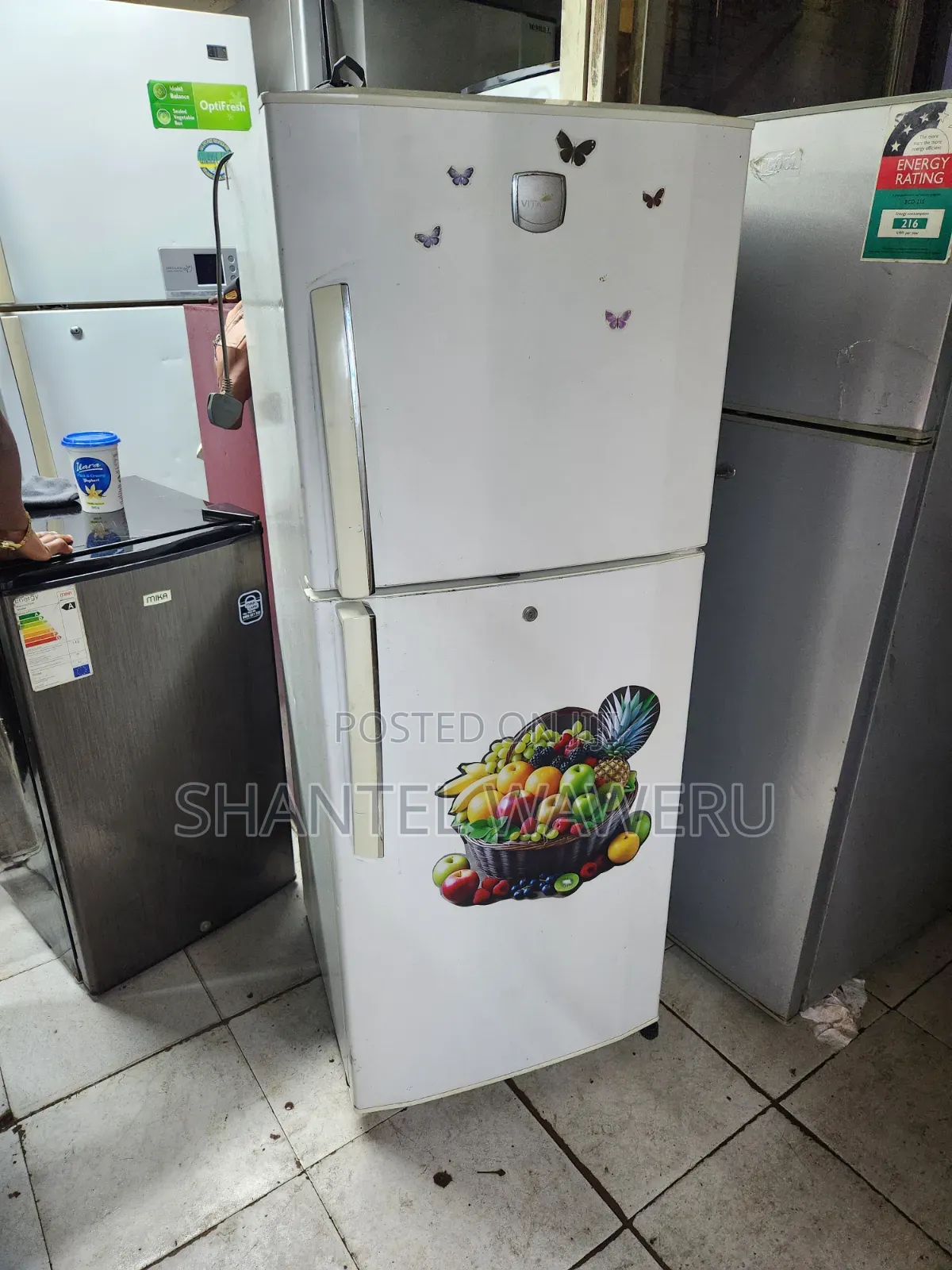White Double Fridge 280litres