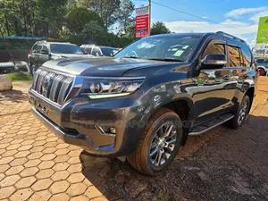 Toyota Land Cruiser Prado 2.8 2019 Black