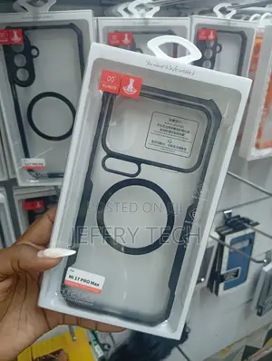 Mi 17 Pro Max Built-in Airbag Technology Case