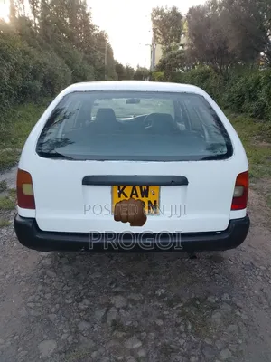Toyota Corolla Hatchback 2001 White
