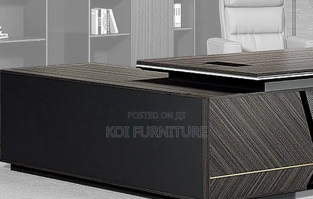 2.4 Meters Wide Executive High End Office Desk