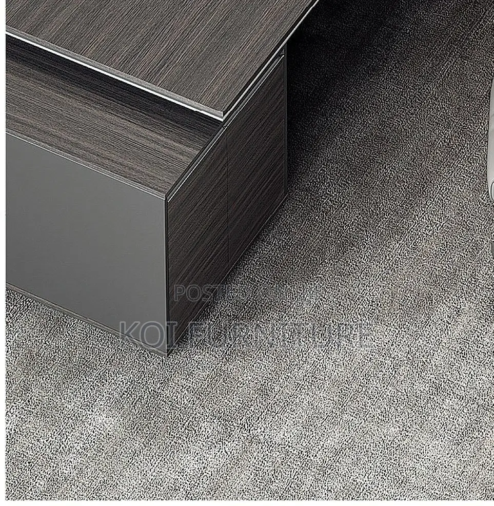 2.4 Meters Wide Executive High End Office Desk