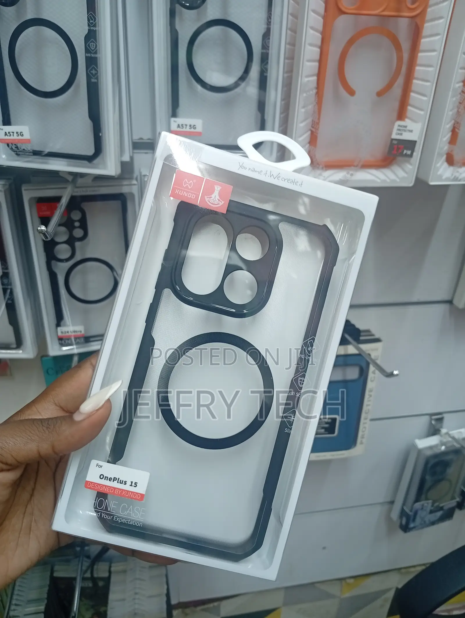 Oneplus 15 Clear Acrylic Back With a Flexible Black Tpu Bumper Case