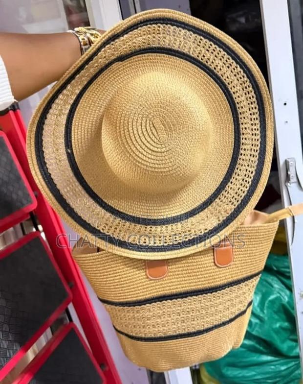 2 in 1 Beige Black Strip Straw Beach Bag With Matching Hat - thumbnail 3