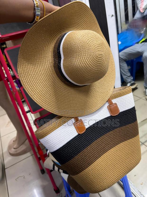 2 in 1 Four Tone Stripe Beach Bag Leather Straps and Matching Hat - thumbnail 3