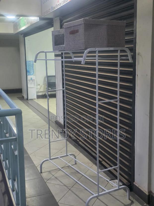 Clothes Rack - main view