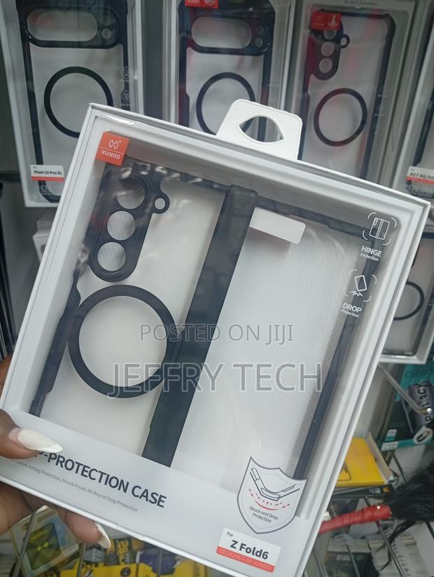 Samsung Galaxy Z Fold 6, Featuring Shock Absorption Case - thumbnail 2