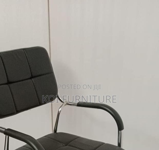 Office Chairs; Model PDX Armed Black Metallic Office Catallina Chairs - thumbnail 2