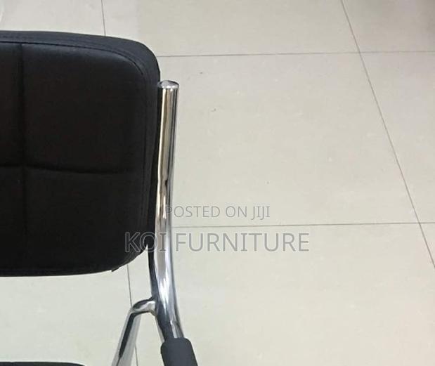 Office Chairs; Model PDX Armed Black Metallic Office Catallina Chairs - thumbnail 3