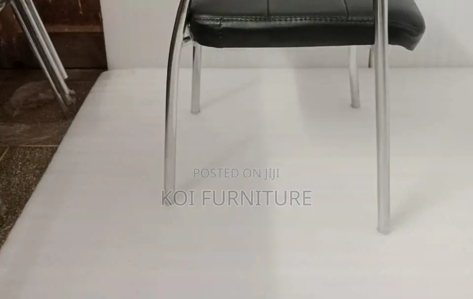 Office Chairs; Model PDX Armed Black Metallic Office Catallina Chairs