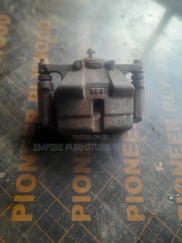 Nissan X-Trail Nt31 Caliper - thumbnail 2