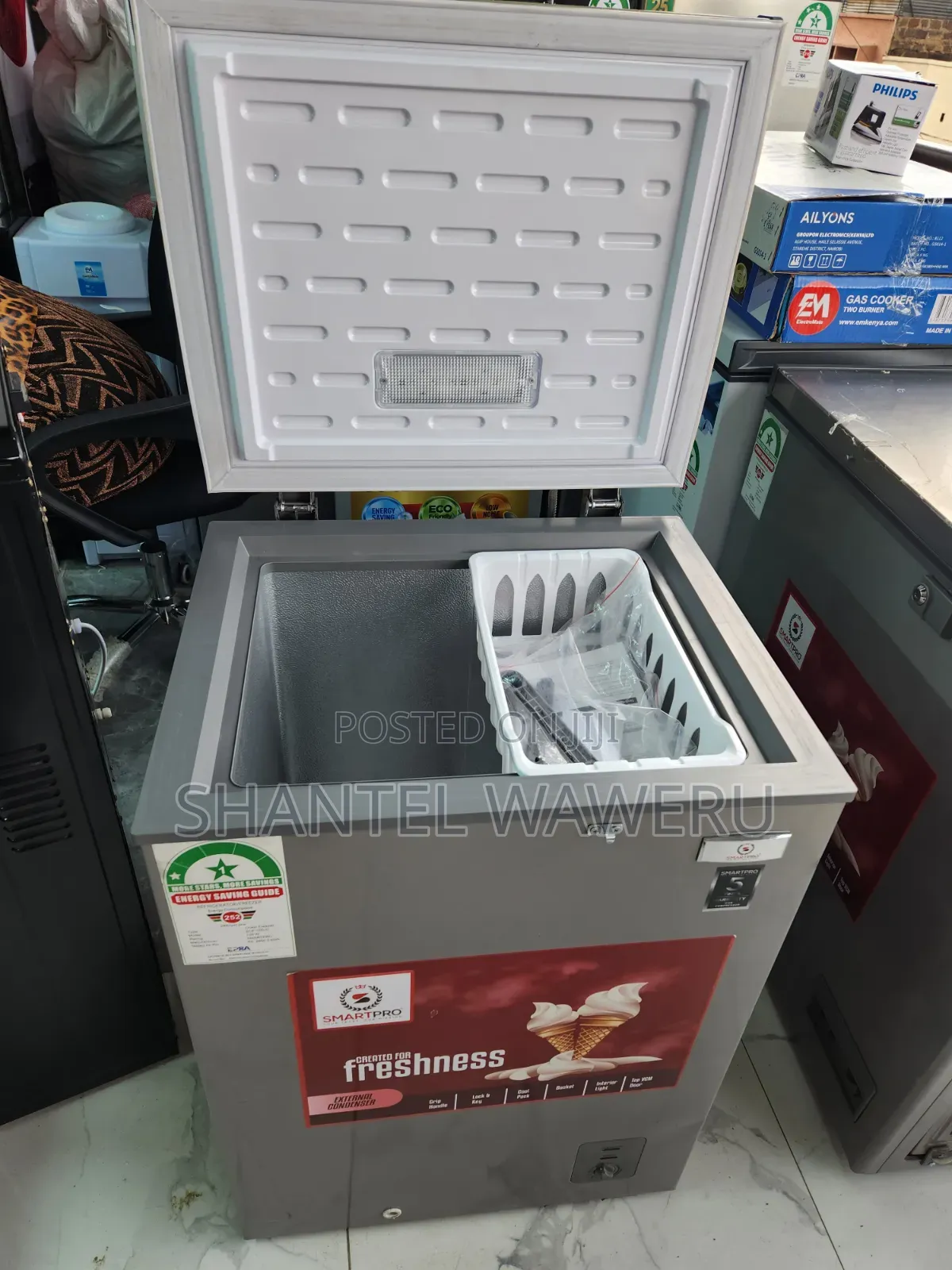 120litres Deep Freezer/ Smartpro