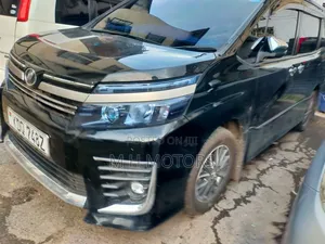 Toyota Voxy 2017 Black