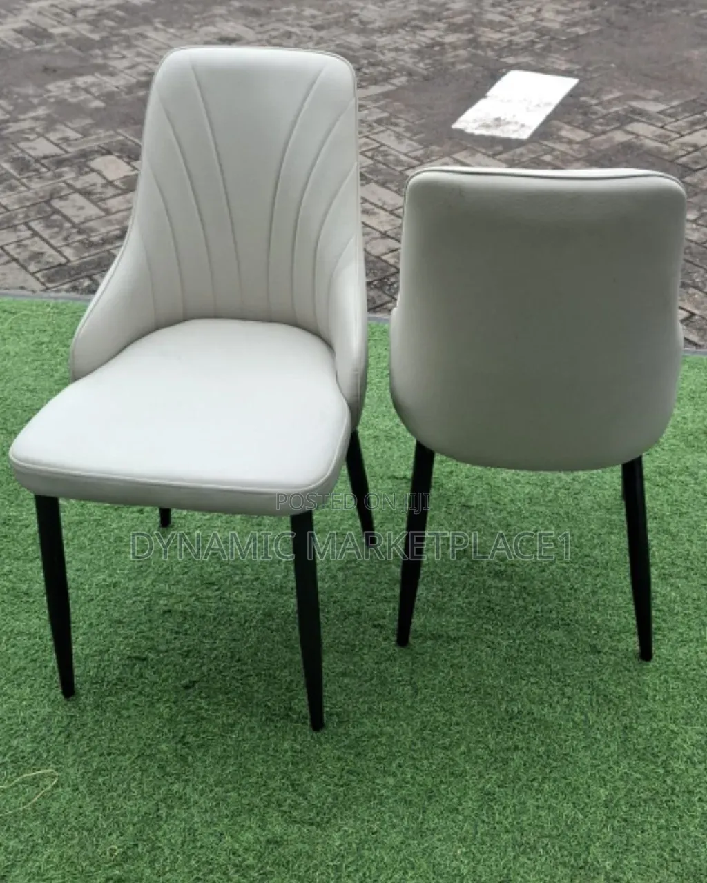 Outdoor and Dining Seat/Chairs