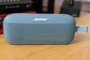 Bose Soundlink Flex Portable Bluetooth Speaker