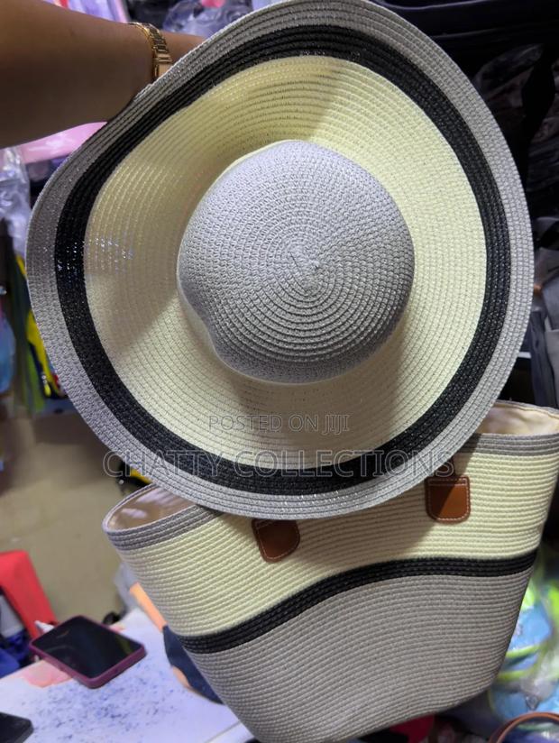 2 in 1 Cream and Gray Stripe Beach Bag With Matching Hat - thumbnail 3