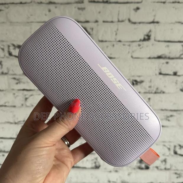 Bose Soundlink Flex Portable Bluetooth Speaker - thumbnail 2