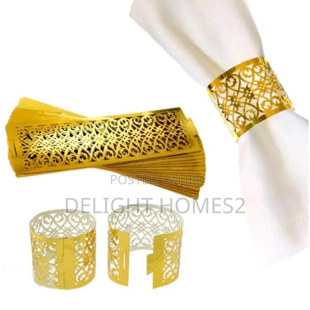 Napkin Golden or Silver Rings_pa