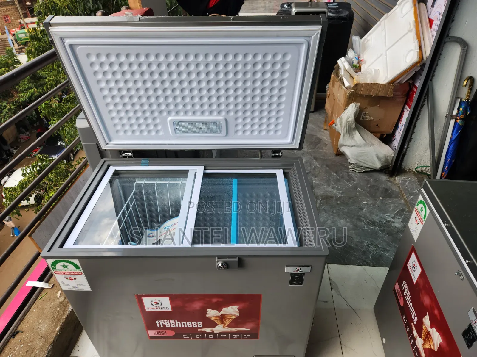 Deepfreezer 200litres