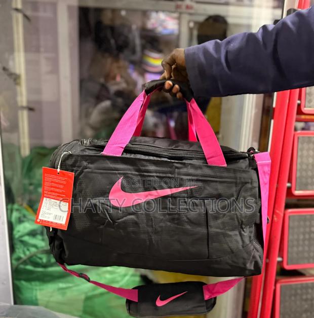 Black and Pink Unisex Nike Stylish Sports Duffle Bags / Gym Bags