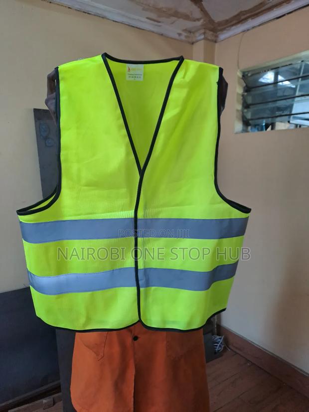 Safety Reflective Jacket Hwavy Duty - thumbnail 2