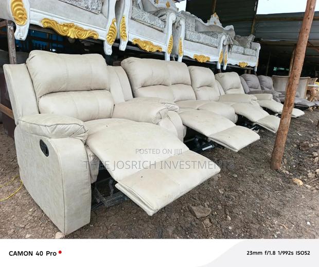 6 Seater Recliner - main view