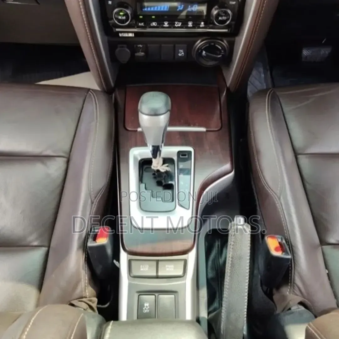 Toyota Fortuner 2.4 D AWD 2020 White