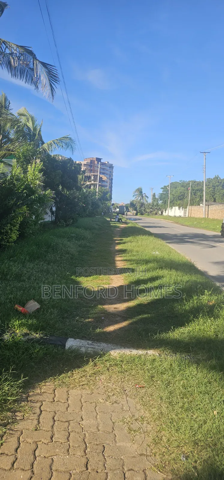 Half Acre Piece of Land on Sale 1st Avenue Nyali Mombasa